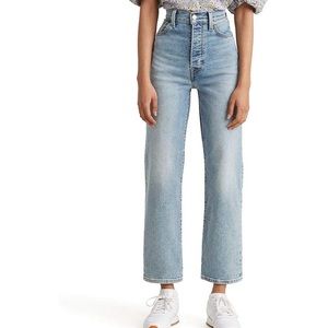 Levi's Ribcage Straight Ankle Jeans 25